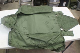 Military Issue Olive Drab Parachute Bag Might Be A Reserve Bag Looks