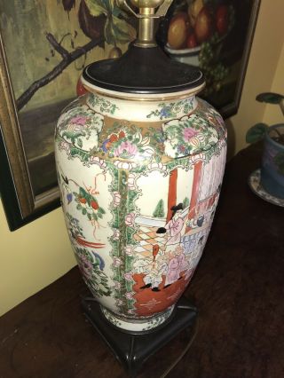 Vintage Chinese Porcelain Lamp Famille Rose Rose Medallion