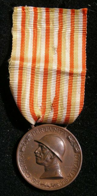 Italy Ww1 1915 - 1918 War Medal,