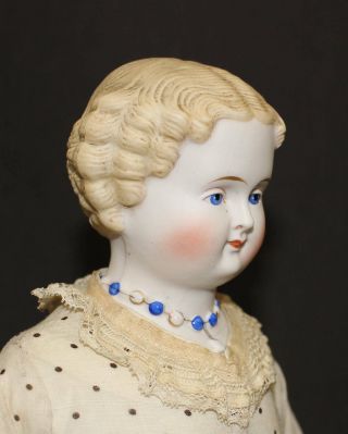 SWEET ANTIQUE GERMAN PARIAN DOLL With SCULPTED NECKLACE 8