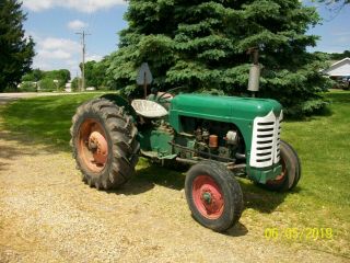 1957 Oliver 55 Antique Tractor Farmall Allis Deere 44 66 77 88