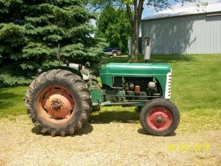 1957 Oliver 55 Antique Tractor farmall allis deere 44 66 77 88 3