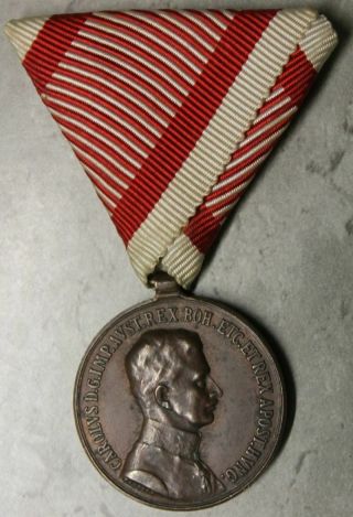 Rare Orig Austria Kuk Ww1 Bronze Bravery Medal Kaiser Karl Carl With Ribbon (b)