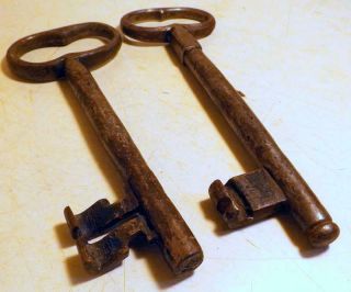 2 Large 7 - Inch Antique Door Lock Iron Keys Hand Wrought C1800s Or Earlier