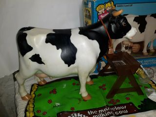 Vintage 1977 Kenner Milky the Marvelous Milking Dairy Farm Cow Game w/Box 2