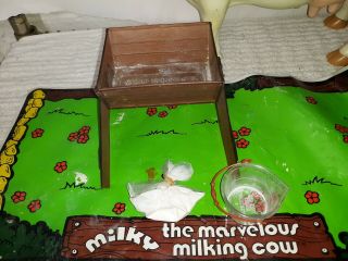 Vintage 1977 Kenner Milky the Marvelous Milking Dairy Farm Cow Game w/Box 5
