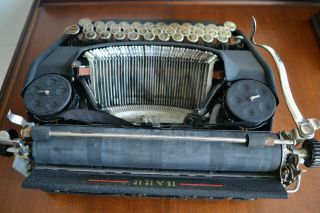 Antique/Vintage 1930s BARR Yiddish Language Portable Typewriter 8