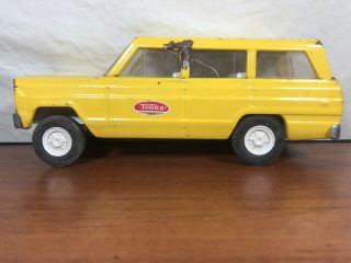 Barn Find Vintage 1960’s Pressed Steel Tonka Toys Yellow Jeep Wagoner Toy Truck 7