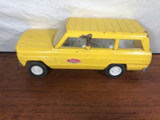 Barn Find Vintage 1960’s Pressed Steel Tonka Toys Yellow Jeep Wagoner Toy Truck 8