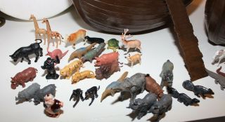 ARCO GAS STATION ARK x2 W/ NOAH AND 20,  ANIMALS VINTAGE 2