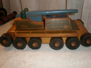 Vintage Scarce 1940 ' s/50 ' Holgate Wood Army Tank w/People 2