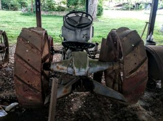 Antique Fordson Tractor Agriculture 2