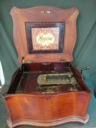 Antique Regina Serpentine Mahogany Music Box With 10 15 1/2 " Discs -