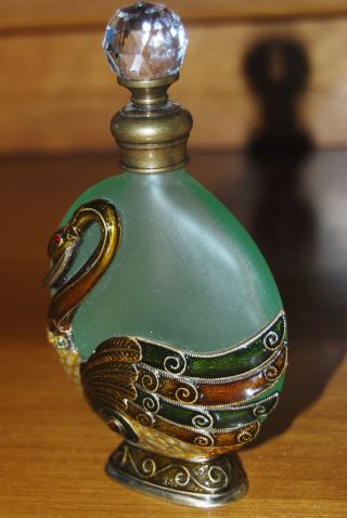 Vintage green glass Bronze enamel jeweled Swan screw top bottle perfume oil 3