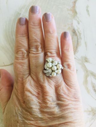 Vintage 14 Karat White Gold Diamond And Pearl Ring 3