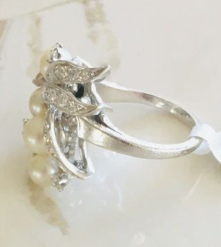Vintage 14 Karat White Gold Diamond And Pearl Ring 6