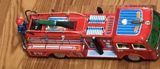 12” Vintage Yonezawa 8 - 119 Japanese Tin Friction Fire Truck Nozzle 8 - 119 6