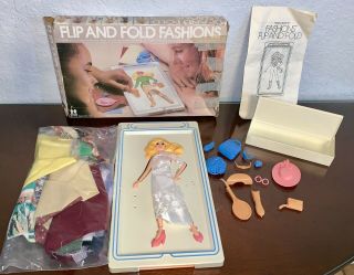 Vintage 1981 Tomy Flip And Fold Fashions Design Kit Made In The Usa