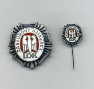 Very Rare Set Of 2 Poland Military Badges For Merit