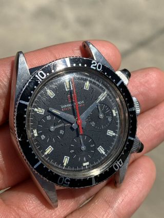 VINTAGE UNIVERSAL GENEVE SPACE COMPAX CHRONOGRAPH WATCH 2