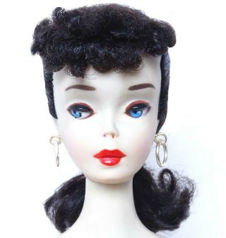 Exquisite Vintage Brunette 3 Ponytail Barbie Doll