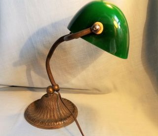 ANTIQUE VINTAGE EARLY BANKERS BRASS BRONZE TABLE LAMP BASE GREEN GLASS LAMPSHADE 5