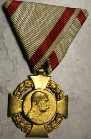 Kuk Ww1 Austria Medal Cross 1908 Anniversary Fj1 With Red White Ribbon