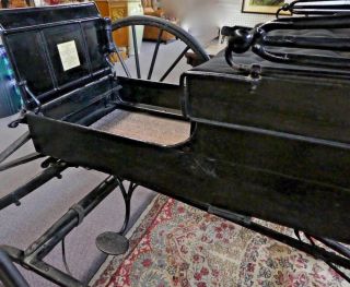 Antique Doctor’s Horse - Drawn Buggy with Canopy Roof,  Hitch.  Prof.  Restored. 7