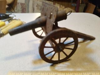 Vintage Wwi.  Civil Pressed Tin Cannon Model Toy In Grn/blk