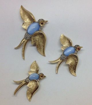 VINTAGE ALFRED PHILIPPE CROWN TRIFARI BLUE MOONSTONE JELLY BELLY 3 SPARROWS PINS 3