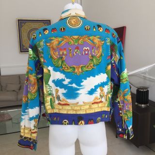 GIANNI VERSACE denim jacket with iconic South Beach Miami print size Italian 52 3