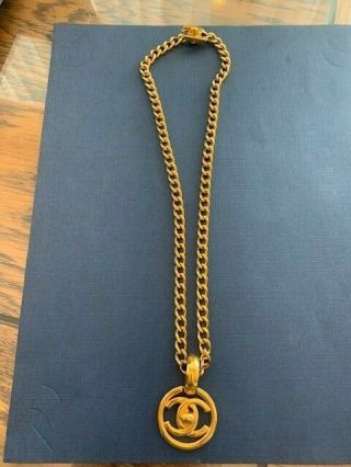 Chanel Vintage Cc Logos Turnlock Gold Chain Pendant Necklace Euc