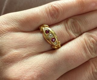 Antique Edwardian 18ct Yellow Gold,  Diamond & Ruby Engagement Ring 3