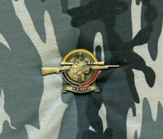 Colombia Parachutist Army Special Forces Sniper Qualification Insignia Metal