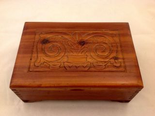 Vintage Art Deco Design/style Cedar Chest Ornately Carved Vase & Floral Design