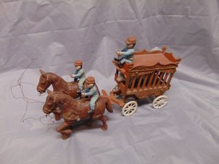 Vintage Cast Iron Overland Circus Horse Drawn Carriage W 3 Drivers Bear & Cage