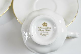 ROYAL ALBERT Tea cups Set for 4 White and Gold 0196 4