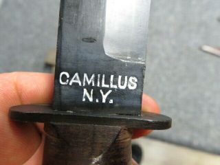 WWII US NAVY MARK 1 COMBAT/UTILITY KNIFE - CAMILLUS N.  Y.  - - 5