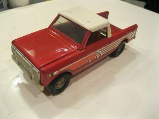 Ertl International Scout Pickup Truck Vintage 1/16 scale Red Stamped Metal Toy 4
