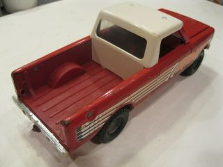 Ertl International Scout Pickup Truck Vintage 1/16 scale Red Stamped Metal Toy 6
