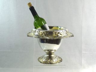 MAGNIFICENT ANTIQUE AMERICAN STERLING SILVER WINE COOLER REED & BARTON BARWARE 11
