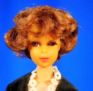 RARE Auburn Francie Doll w/Japanese Exclusive Clone MINTY Vintage 1960 ' s 2
