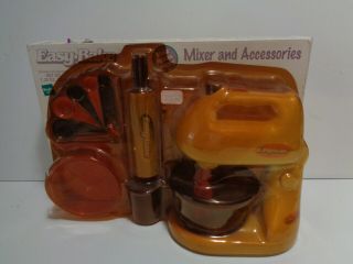 Vintage Easy Bake Oven Mixer & Accessories Quick Ship