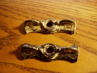 Vintage Pair Big Cast Iron Cabinet Turn Latches Jelly Cupboard Old 2 3/16 "