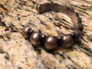 EARLY NAVAJO COIN SILVER INGOT DOMED SINGLE ROW BRACELET CUFF 11