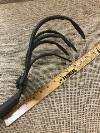 Antique 5 Tine Garden Cultivator / Hat Rack - Primitive Garden Tool 6