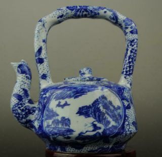 China Antique Blue And White Porcelain Hand Painted Landscape Teapot C01