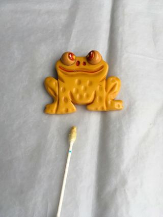 Vintage Bakelite Sunlight Yellow Frog Toad Pin Brooch 57mm 4