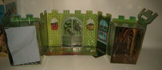 1974 Mego Wizard of Oz Emerald City Playset with Wizard Complete NMIB 5