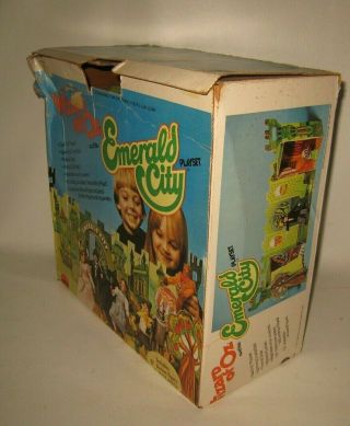 1974 Mego Wizard of Oz Emerald City Playset with Wizard Complete NMIB 6